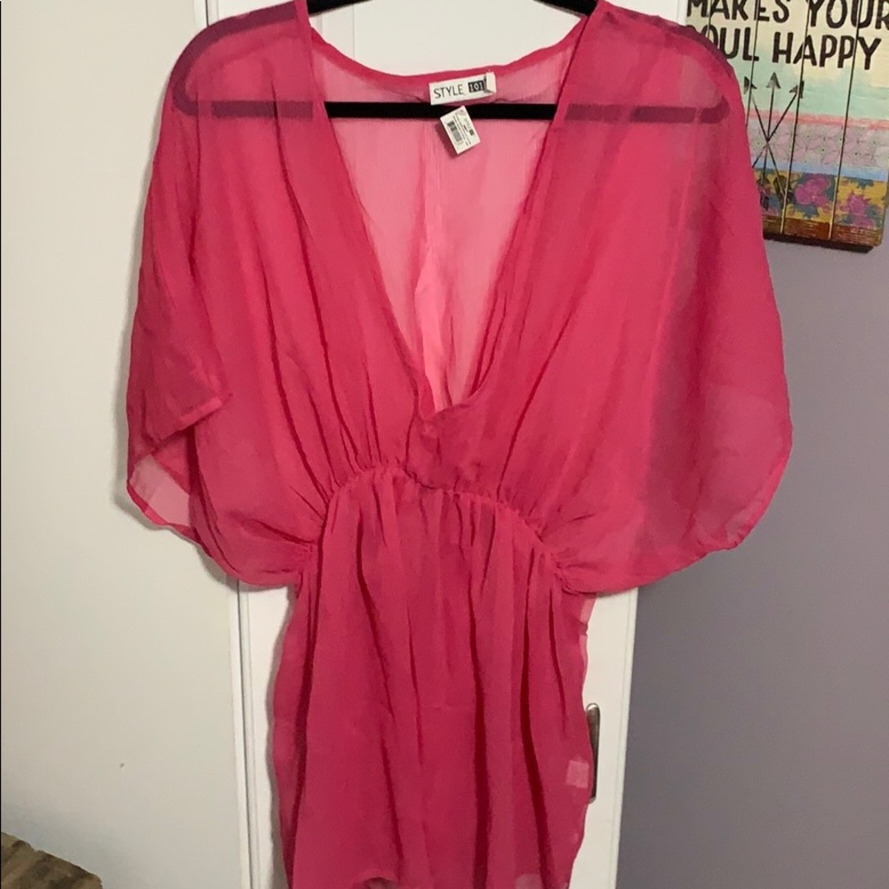 NWT- bathing suit cover up